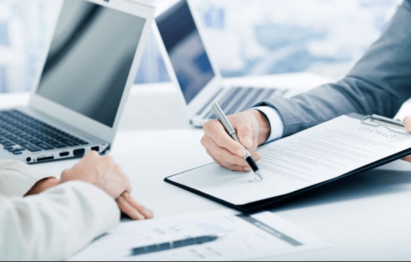 The Technology Behind Smart Contracts